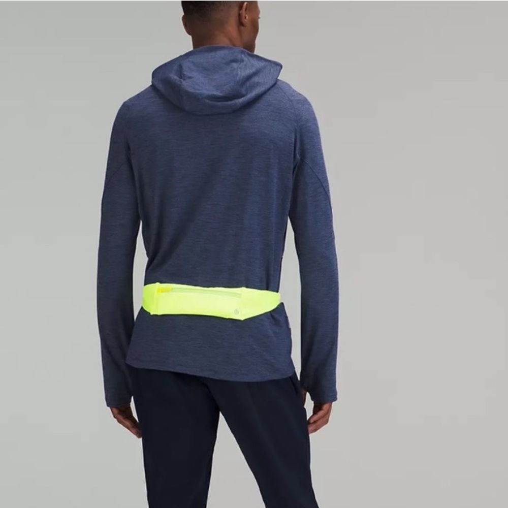 NWT Lululemon Fast and Free Running Belt Highlight Yellow - Picture 3 of 4